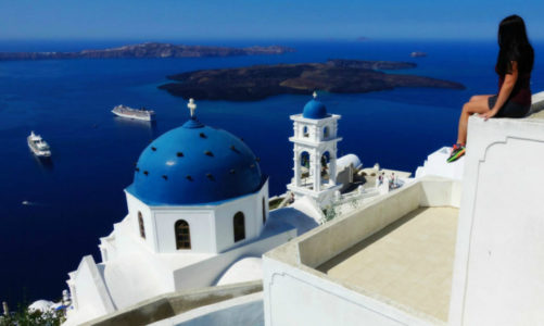 Cheap Santorini Hotels on a Budget and Fun Things to Do!