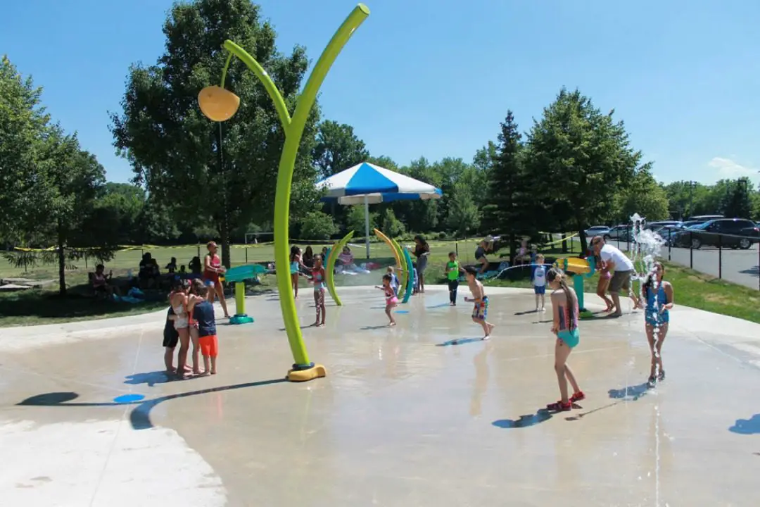 Best Splash Pads and Public Pools in Chicago and Suburbs