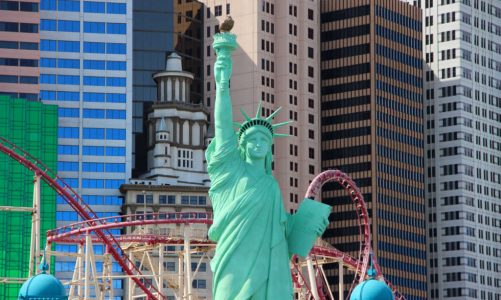 Scariest Las Vegas Thrill Rides > Ranked 🎢😱