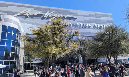 Best Hotels Near Las Vegas Convention Center > Ranked!