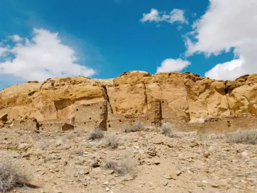 Chaco Canyon Hungo Pavi Cliff