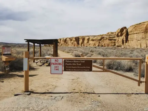 Chaco Canyon Pueblo Alto Trail