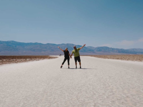 DEATH VALLEY BADWATER BASIN WALKING