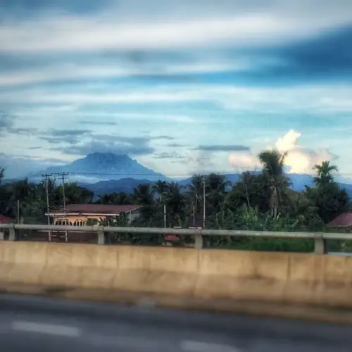 Malaysia Borneo Mt Kinabalu Distance