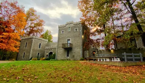 Midwest Castles You Can Stay In