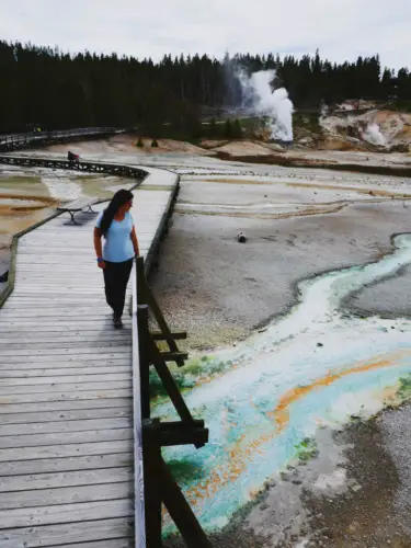 Yellowstone itinerary norris geyser basin constant geyser