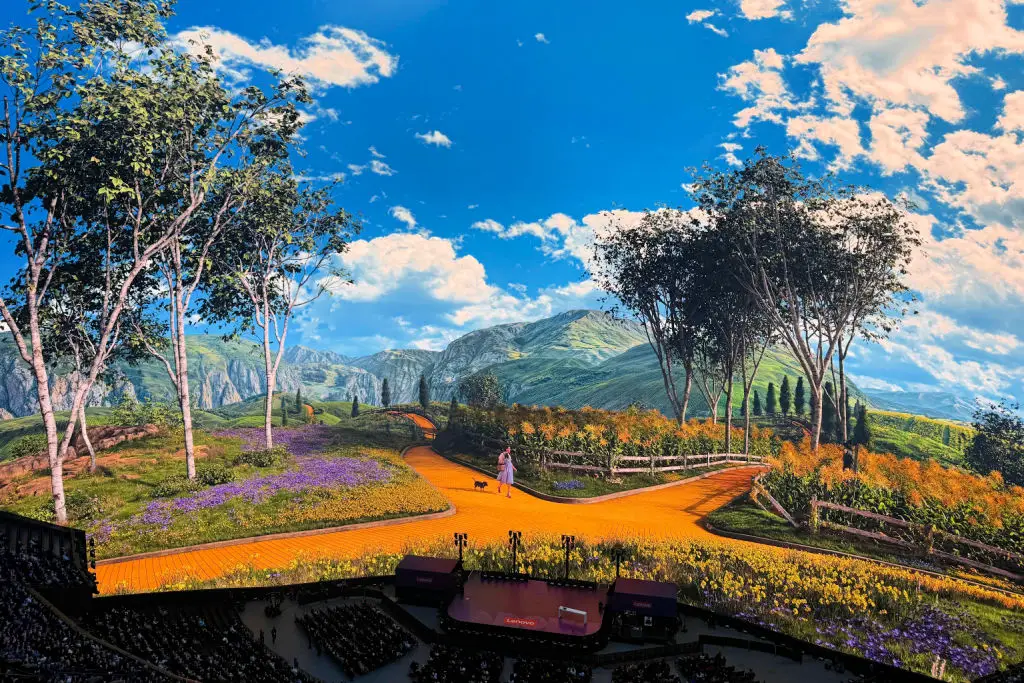 the sphere experience wizard of oz